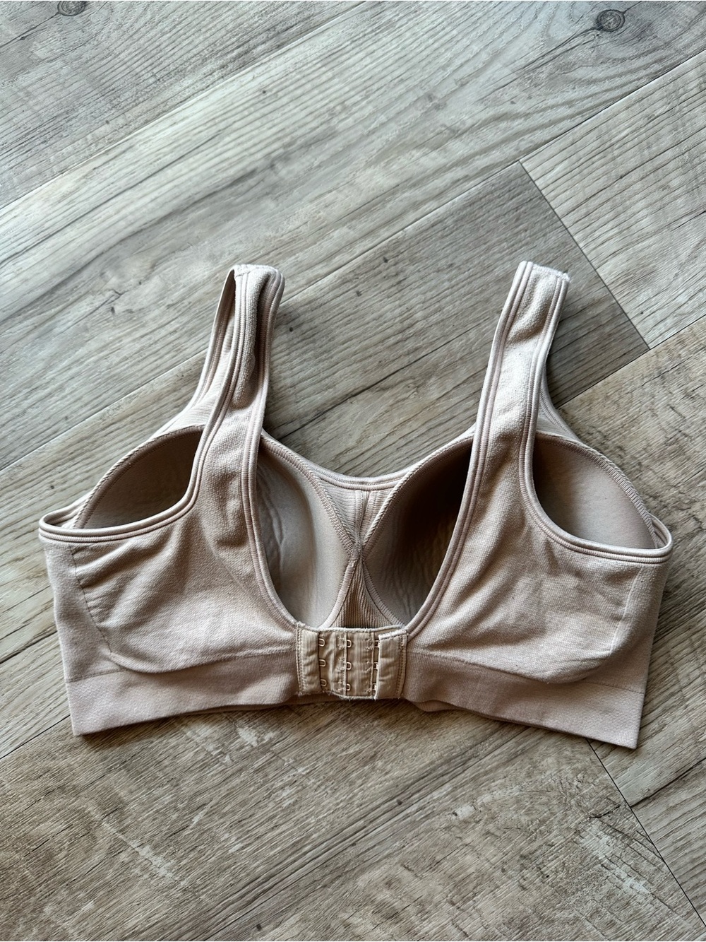 Bali Nude Seamless Wireless Comfort Bra - Picture 2 of 4